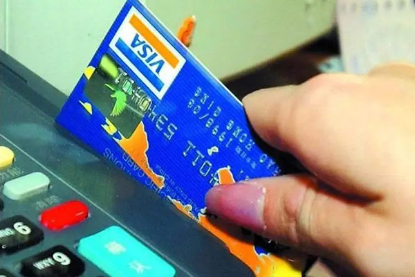 深入解析拉拉借钱现象背后的经济动因